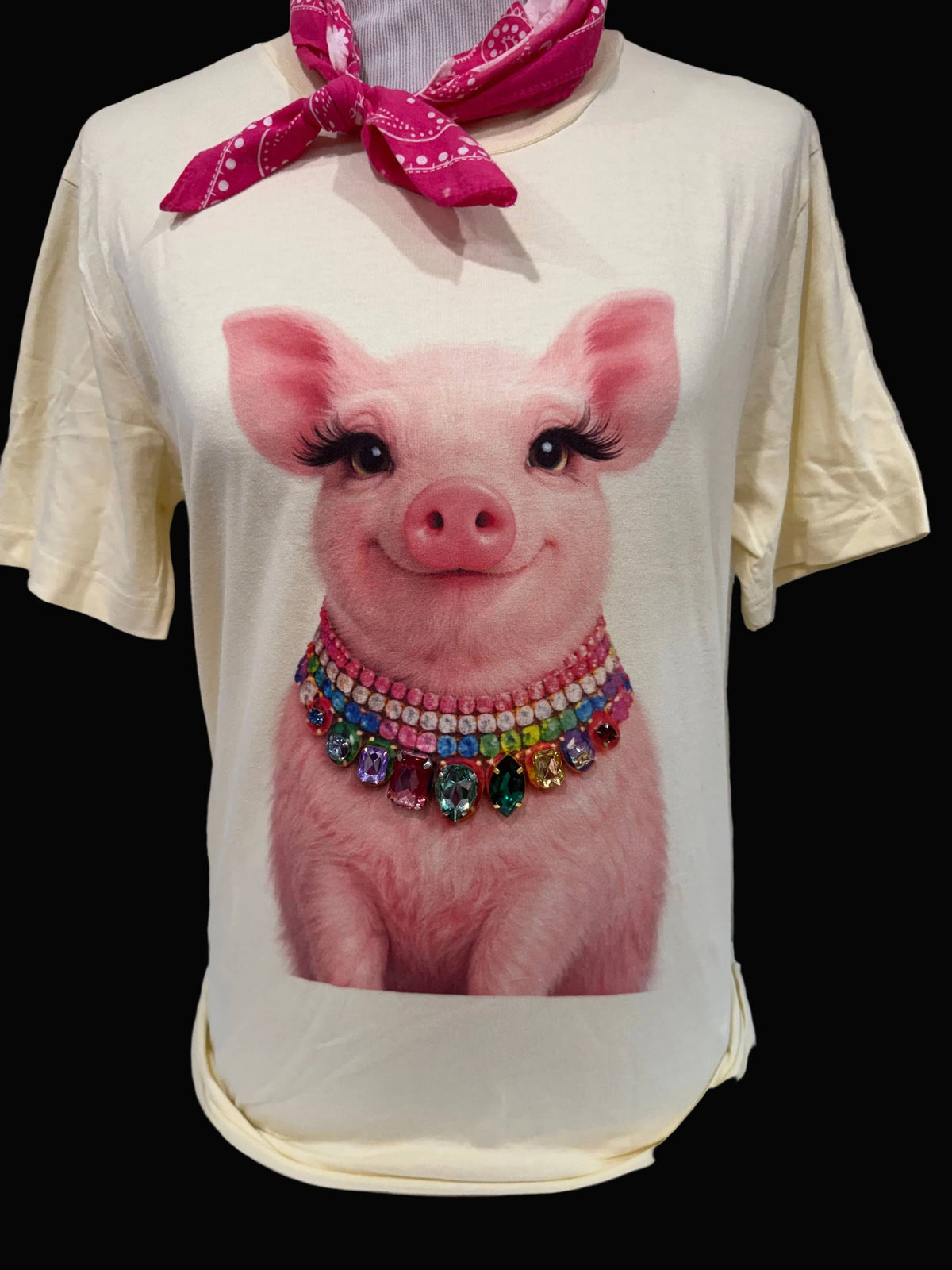 Jeweled Collar Pig