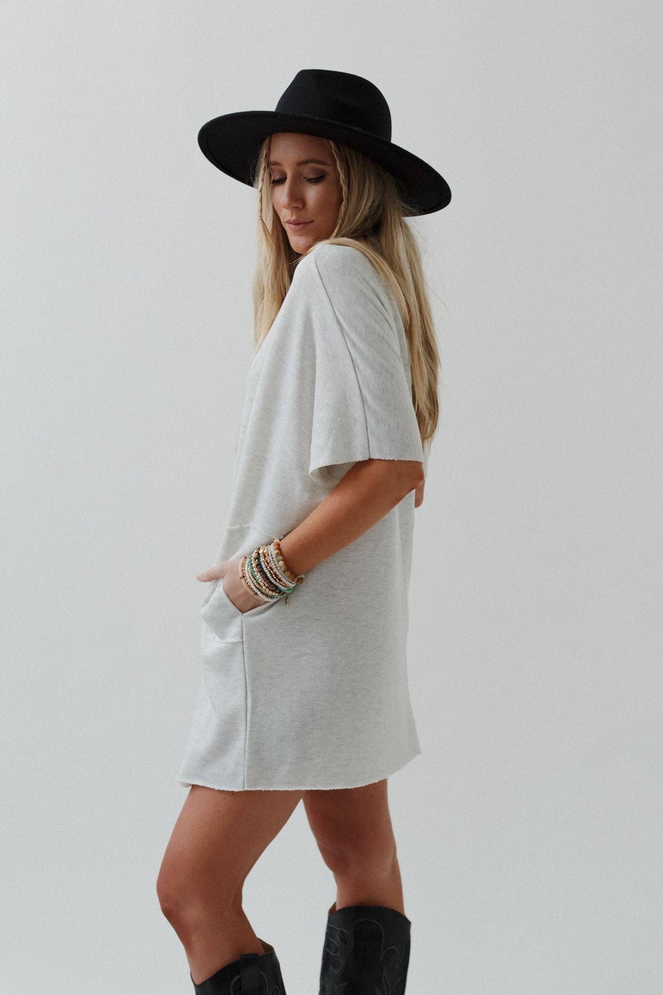 Laid Back Luxe Dress - Light Heather Gray: S
