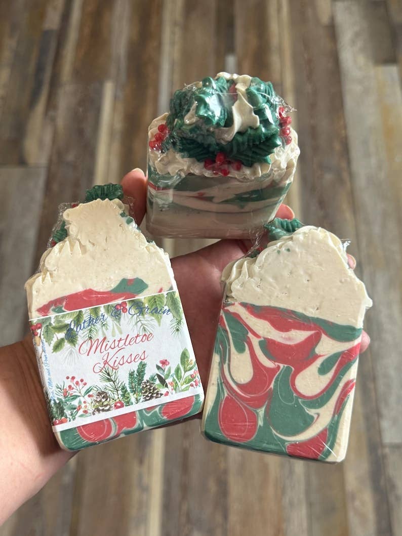 Mistletoe Kisses