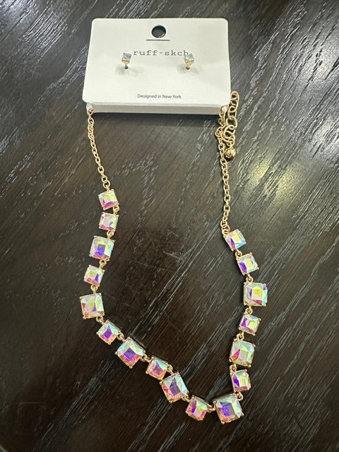Cushion Square Necklace-Gold AB