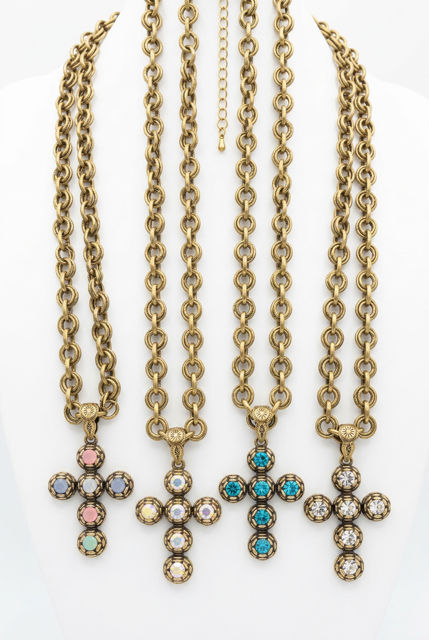 Rosebud Cross Neck