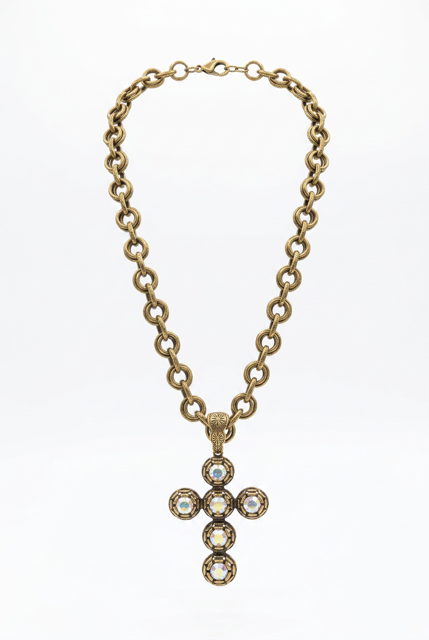 Rosebud Cross Neck