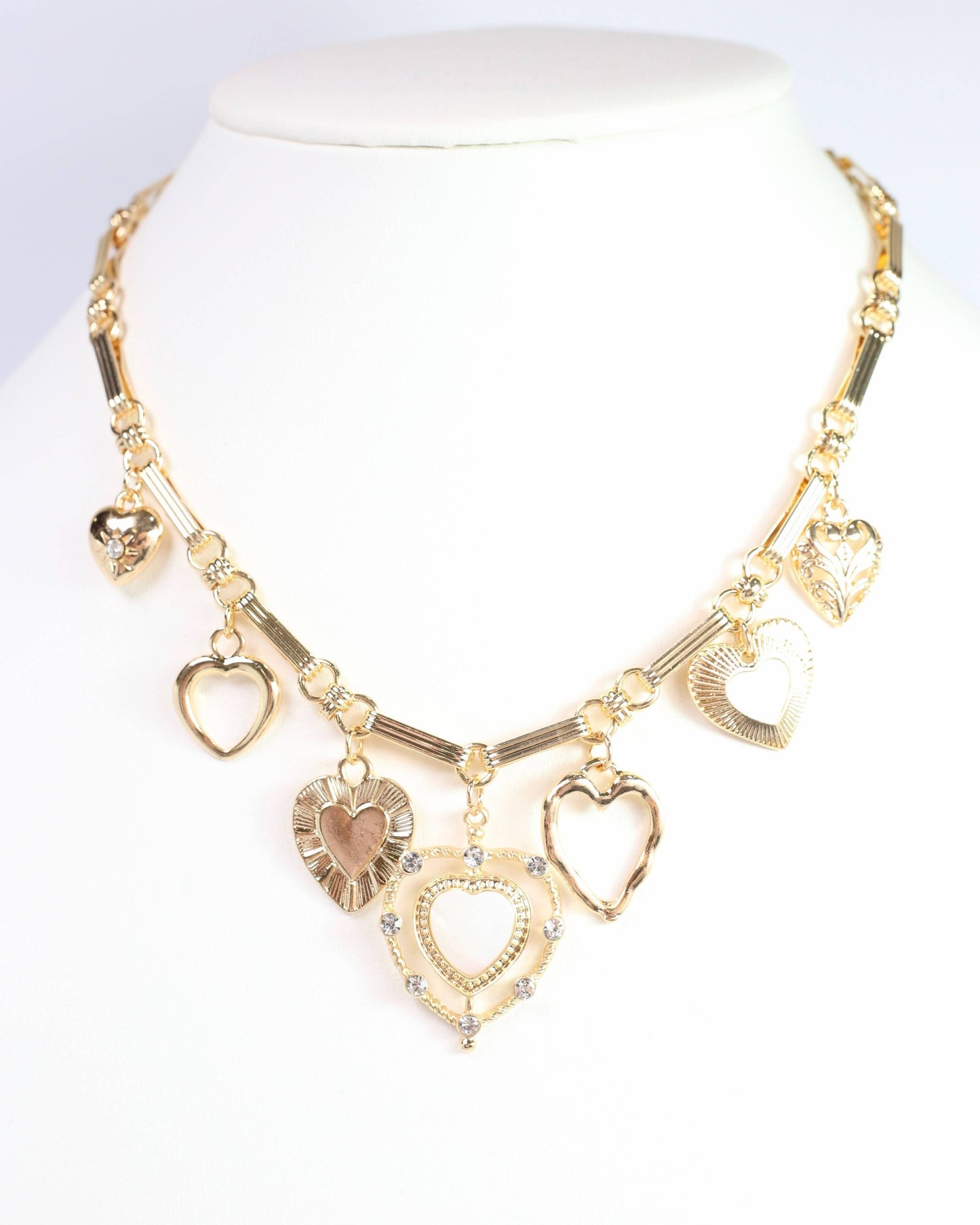Maureen Charm Necklace Gold: Default
