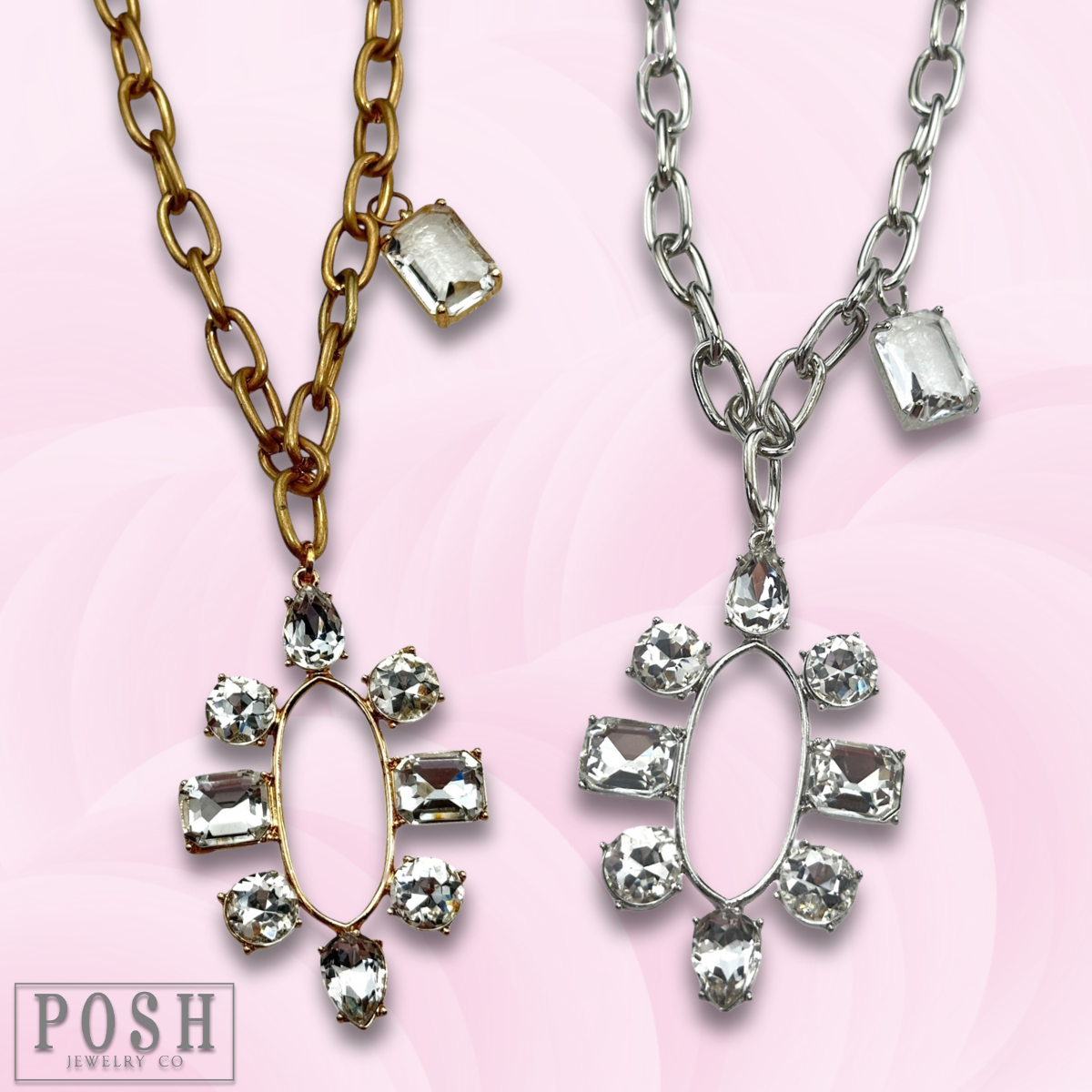 Rhinestone pendant and chain necklace: Gold